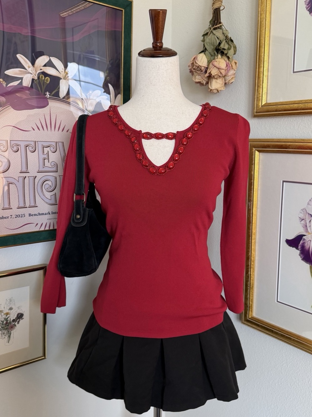 J.A.C. Red Beaded Keyhole Long Sleeve Top Size Small